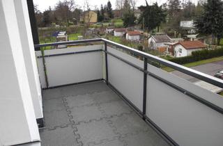 Wohnung mieten in 76185 Nordweststadt, Für Singles und Paare - Dachgeschosswohnung mit Balkon Nordweststadt