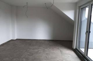Wohnung mieten in Hauptstraße 144, 76707 Hambrücken, 3-Zimmer-DG-Wohnung mit Balkon in Hambrücken