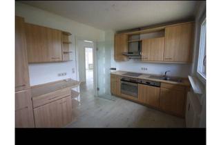 Wohnung mieten in Lönsstraße 12, 37632 Eschershausen, Stilvoll modernisiert: 3,5-Zimmer-Wohnung in Eschershausen