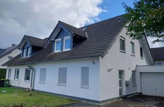 Doppelhaushälfte kaufen in 53773 Hennef, Doppelhaushälfte in Hennef Lichtenberg