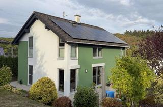 Haus kaufen in 55758 Oberhosenbach, Provisionsfrei & Bezugsfertig: Wohlfühlen in energieeffizientem EFH mit PV & Speicher