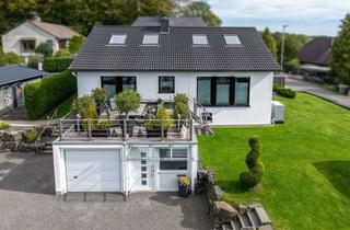 Haus kaufen in 58579 Schalksmühle, Exklusiv. Repräsentativ. Zukunftsstark. Freistehendes Traumhaus in Linscheider Toplage.