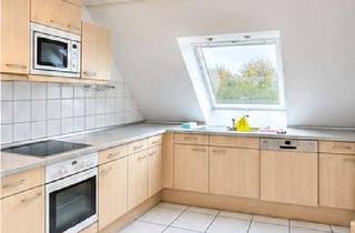Wohnung mieten in 44534 Lünen, **Helle 80 m² Dachgeschosswohnung mit Einbauküche und großzügigen, lichtdurchfluteten Räumen**