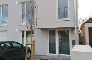 Wohnung mieten in 73760 Ostfildern, Moderne 4-Zimmer-Erdgeschosswohnung mit Terrasse, eigenem Garten und barrierearmem Zugang