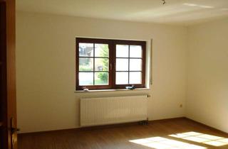 Wohnung mieten in Dorfstraße, 01561 Ebersbach, Zwei-Zimmer-Wohnung in Rödern