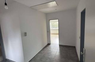 Wohnung mieten in Im Gersegge 44, 58119 Hohenlimburg, Charmante 2,5-Zimmer Dachgeschosswohnung mit Balkon in ruhiger Lage und guter Anbindung