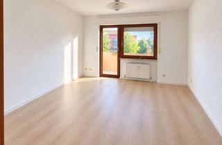 Wohnung mieten in Friedrich-Ebert-Straße, 68526 Ladenburg, Moderne Wohnung mit Balkon ins Grüne – frisch renoviert