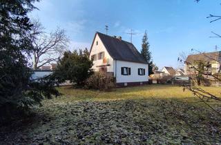 Einfamilienhaus kaufen in 86456 Gablingen, Großes Grundstück mit Einfamilienhaus für Sanierung oder Neubau in Gablingen