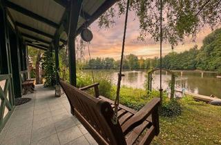Haus kaufen in 06618 Wethau, Natur. Freiheit. See. – 7 ha Alleinlage mit Zweifamilienhaus & Stallungen