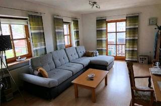 Wohnung kaufen in 94209 Regen, Regen - Großzügige 2-Zimmer Wohnung - zentral und doch ruhig