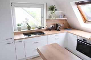 Wohnung kaufen in 64560 Riedstadt, Lichtdurchflutete und modernisierte Maisonette-Wohnung mit Klimaanlage in ruhiger Lage