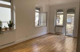 Wohnung mieten in 68167 Neckarstadt, Stilvolle 3-Zimmer-Altbauwohnung mit Balkon in der Neckarstadt-Ost
