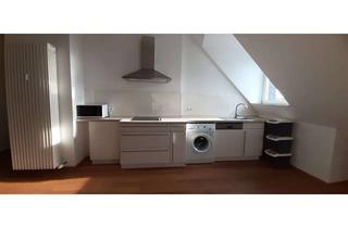 Wohnung mieten in Max Joseph Str. 13, 68167 Neckarstadt, Saniertes und möbliertes Dachgeschossapartment in Mannheim