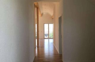 Lofts mieten in 85247 Schwabhausen, Loftähnliche Dachgeschosswohnung in der Nähe von Schwabhausen