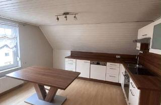 Wohnung mieten in 92442 Wackersdorf, Alltagstaugliche 2-Zimmer-Einliegerwohnung in Wackersdorf