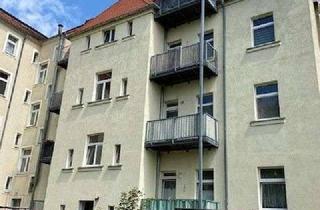 Wohnung mieten in Breithauptstraße, 09599 Freiberg, Wohnen mit Charakter: Drei-Zimmer-Dachgeschosswohnung in Freiberg