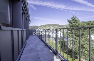 Wohnung kaufen in 54470 Bernkastel-Kues, Ein Haus mit Aussicht - DG-Wohnung mit Panorama-Burgblick, klimatisiert