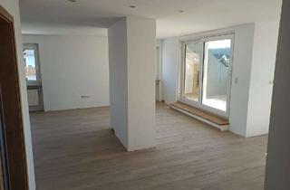 Wohnung mieten in Ringstraße 22, 90596 Schwanstetten, Schöne, geräumige und kernsanierte vier-Zimmer-Dachgeschosswohnung in Schwanstetten, OT Leerstetten