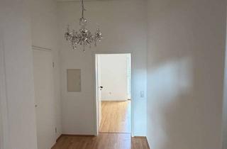 Wohnung mieten in 59494 Soest, Stilvolle 2-Zimmer-Altbauwohnung im Herzen von Soest – mit traumhaftem Blick auf die Wiesenkirche