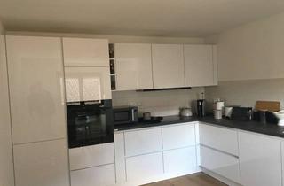 Wohnung mieten in 63694 Limeshain, Kürzlich sanierte 3-Zimmer Wohnung mit Tageslichtbad – ab 01.12. frei