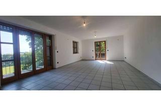 Wohnung mieten in 85410 Haag, Ruhige 2-Zimmer-Wohnung mit EBK & Balkon