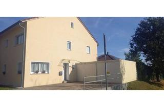 Haus kaufen in 94327 Bogen, DHH in Bogen in gute Lage