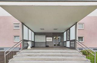 Wohnung kaufen in 77933 Lahr, Kapitalanlage mit Perspektive: vermietete 4-Zimmer-Wohnung mit zwei Balkonen und TG-Stellplatz