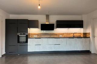 Wohnung kaufen in 66740 Saarlouis, Saarlouis - Provisionsfrei: Moderne KfW-55 Wohnung mit TG in Saarlouis