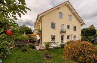 Wohnung kaufen in 82229 Seefeld, Seefeld - Lichtdurchflutete Traumwohnung mit wunderschönem Garten