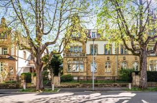 Wohnung kaufen in 79104 Herdern, Stilvolle Dachgeschosswohnung in denkmalgeschützter Jugendstilvilla!