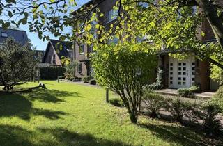 Wohnung kaufen in Mozartstraße xxx, 40724 Hilden, Viel Platz für neue Wohnideen: 4-Raum-Maisonette Wohnung mit Dachterrasse + Garage