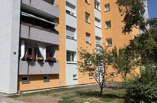 Wohnung kaufen in 83301 Traunreut, Kapitalanlage | charmante 4-Zi-Whg. | ca. 95 m² | Hochparterre | Südbalkon