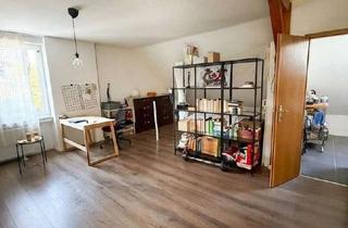 Wohnung mieten in Bataverstraße 28, 50679 Deutz, Dachgeschosswohnung in Deutz
