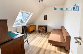 Wohnung mieten in Anna-Esche-Str. 4 B, 09212 Limbach-Oberfrohna, ** Wunderschöne, Möblierte DG-Wohnung mit neuem Bad und Aufzug **