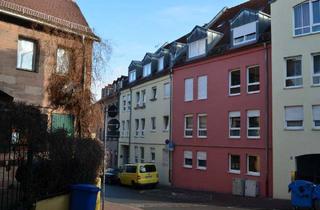 Wohnung mieten in Untere Fischerstraße 10, 90762 Fürth, Helle 1-Zimmer-Wohnung mit Balkon und Einbauküche in zentraler Lage von Fürth