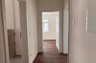 Wohnung mieten in Raabstr. 16, 90429 Muggenhof, Wunderschöne Kernsanierte Altbau 2-Zimmer Wohnungen Nähe "The Q"