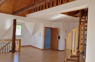 Wohnung mieten in 31028 Gronau, Großzügige 3-Zimmer-Wohnung mit Galerie in Banteln zu vermieten