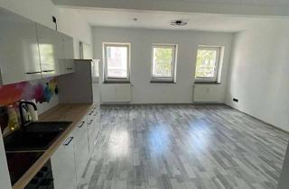 Wohnung mieten in Düsseldorferstrasse, 51063 Mülheim, Exklusive 2-Zimmer-Wohnung mit Einbauküche und Dachterrasse