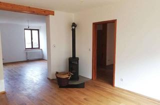 Wohnung mieten in 04571 Rötha, Attraktive 3-Zimmer-Hochparterre-Wohnung mit Einbauküche in Rötha