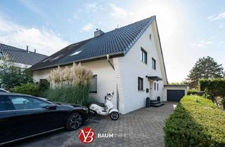 Doppelhaushälfte kaufen in 40670 Meerbusch, Was für ein Ambiente! Stilvoll modernisierte Doppelhaushälfte mit Wohnanbau in Meerbusch-Strümp