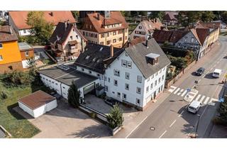 Haus kaufen in 75339 Höfen, 704 m² Grundstück | 185 m² Halle mit eigenem Büro | 3 Wohneinheiten mit 272 m² | Höfen an der Enz |