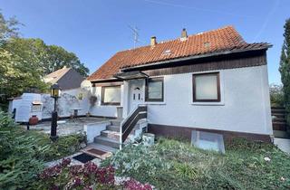 Einfamilienhaus kaufen in 32457 Porta Westfalica, Sanierungsbedürftiges Einfamilienhaus in beliebter Lage von Porta Westfalica-Hausberge