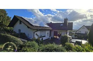 Einfamilienhaus kaufen in 51702 Bergneustadt, Einfamilienhaus in Bergneustadt mit zusätzlichem Mietertrag & moderner Energietechnik