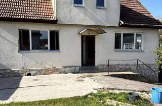 Einfamilienhaus kaufen in 96450 Neuses, Einfamilienhaus mit großen Garten und vielseitigem Entwicklungspotenzial!