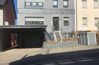 Haus mieten in Kurzenbergstraße 68, 66292 Riegelsberg, Haus mit 2 separaten Wohnungen, Carport, Garage und Garten