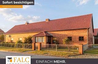 Bauernhaus kaufen in 19249 Lübtheen, +++ Landleben pur: Bauernhaus mit ca. 4.038 m² Grundstück, Scheune & Nebengelass +++