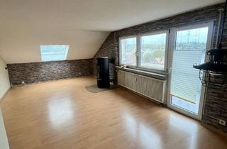 Wohnung kaufen in 71686 Remseck, Großzügige Dachgschosswohnung 4,5-Zimmer, Kamin, Einzelgarage in Remseck-Hochdorf