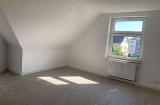 Wohnung mieten in Emscherstraße 24, 44649 Wanne, Charmante 2-Zimmer-Altbauwohnung mit bester Aussicht in Herne