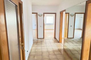 Wohnung mieten in 64572 Büttelborn, Renovierte 4-Zimmer-Wohnung mit Balkon, EBK und Keller in Klein-Gerau