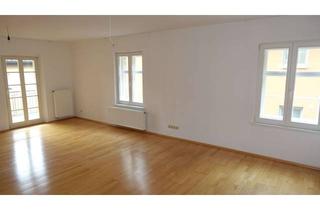 Wohnung mieten in 95447 Altstadt, Gepflegte Wohnung mit drei Zimmern sowie Balkon in zentraler Lage in Bayreuth